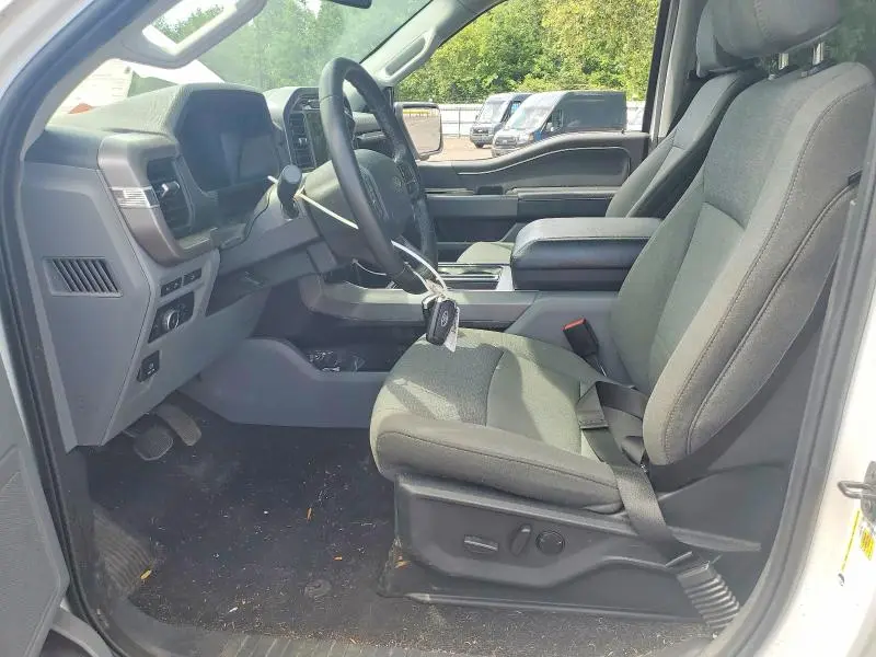 2024 FORD F150 XLT  