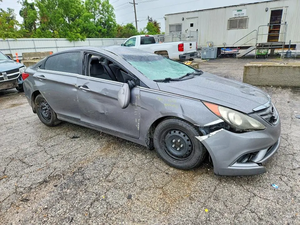 2011 HYUNDAI SONATA GLS  