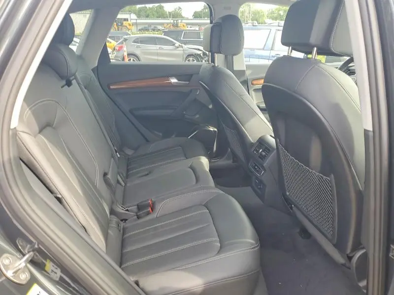 2024 AUDI Q5 PREMIUM 40  