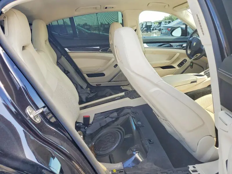 2016 PORSCHE PANAMERA TURBO  