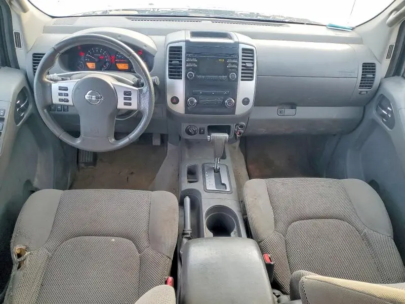 2013 NISSAN FRONTIER S  