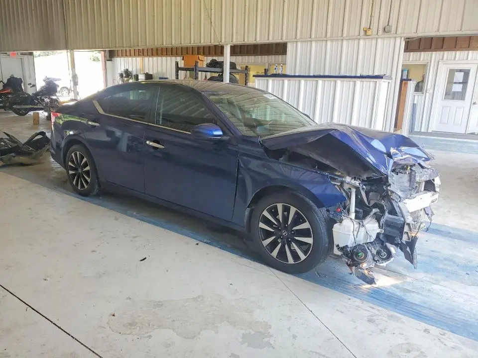 2019 NISSAN ALTIMA S  