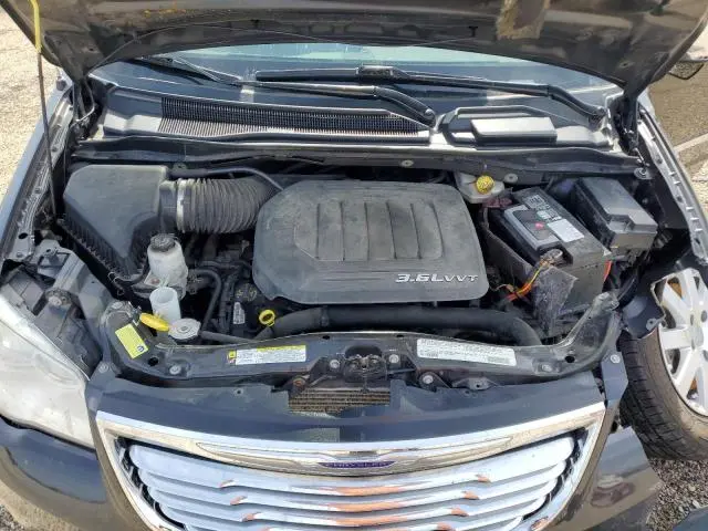 2012 CHRYSLER TOWN & COUNTRY TOURING L  