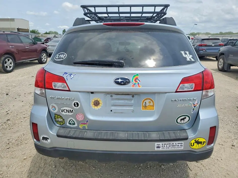 2013 SUBARU OUTBACK 2.5I LIMITED  