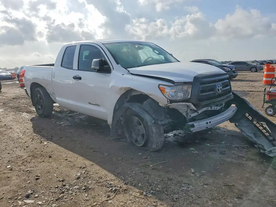 2013 TOYOTA TUNDRA DOUBLE CAB SR5  