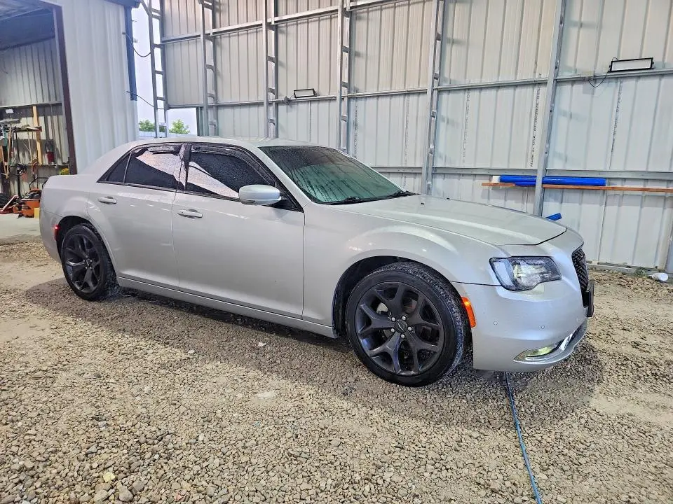 2021 CHRYSLER 300 S  