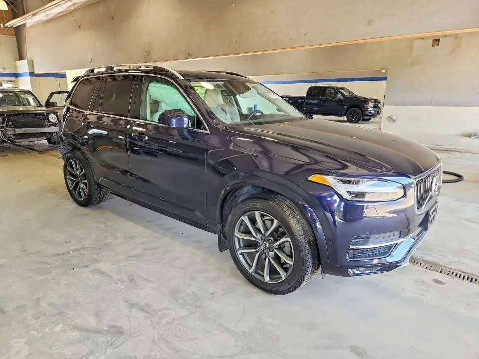 2019 VOLVO XC90 T5 MOMENTUM  