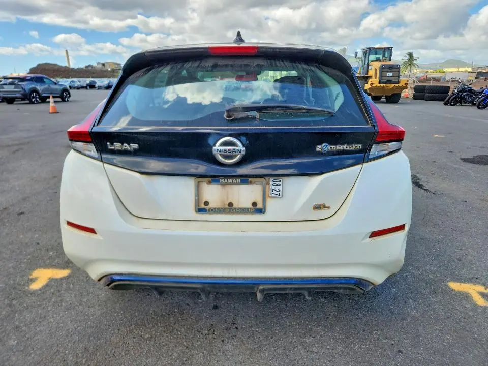 2018 NISSAN LEAF S  