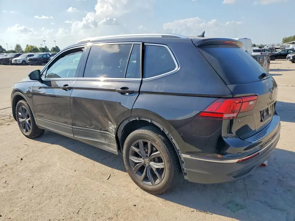 2022 VOLKSWAGEN TIGUAN SE  