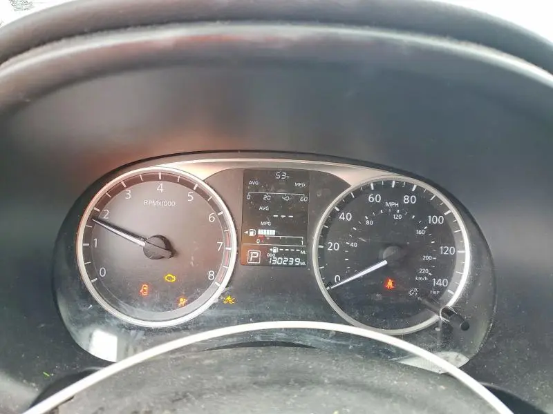 2019 NISSAN KICKS S  