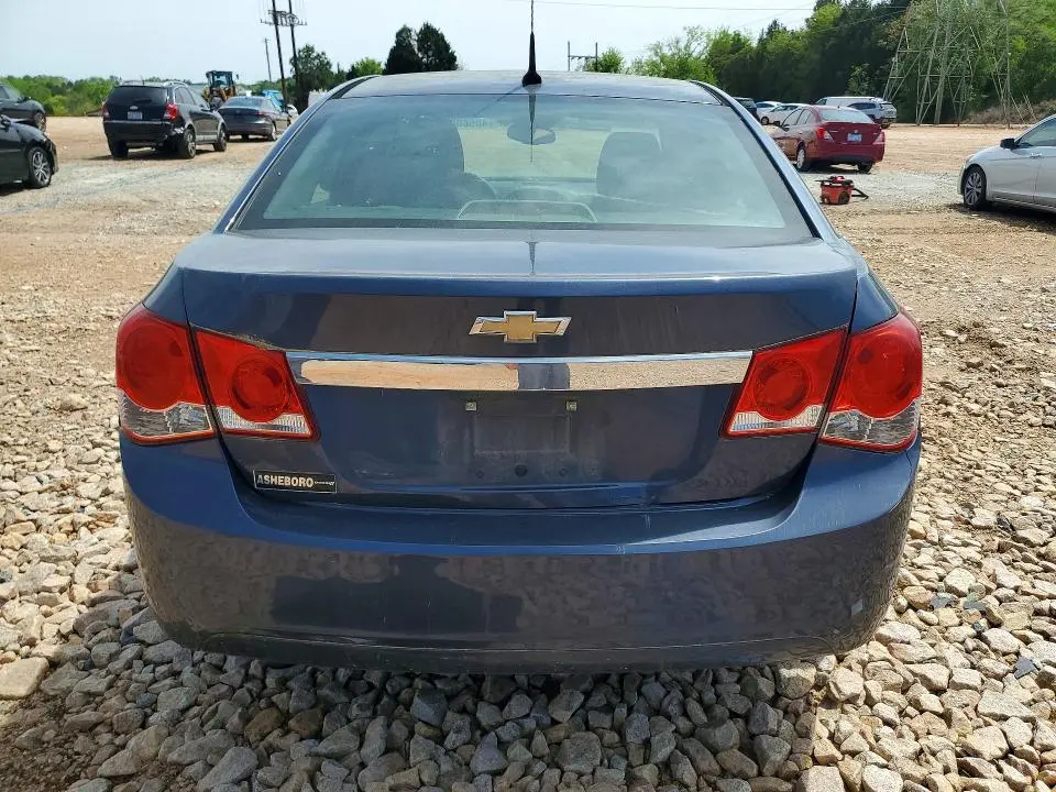 2014 CHEVROLET CRUZE LS  