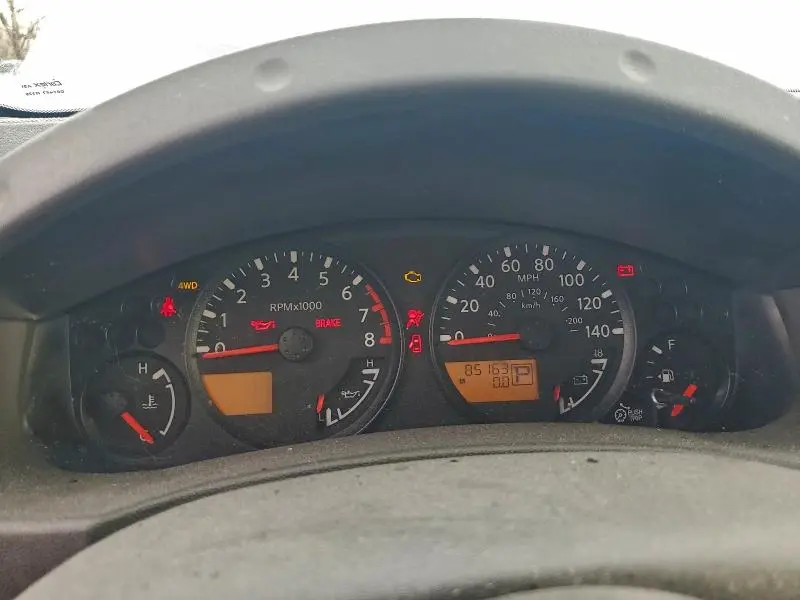 2016 NISSAN FRONTIER SV  