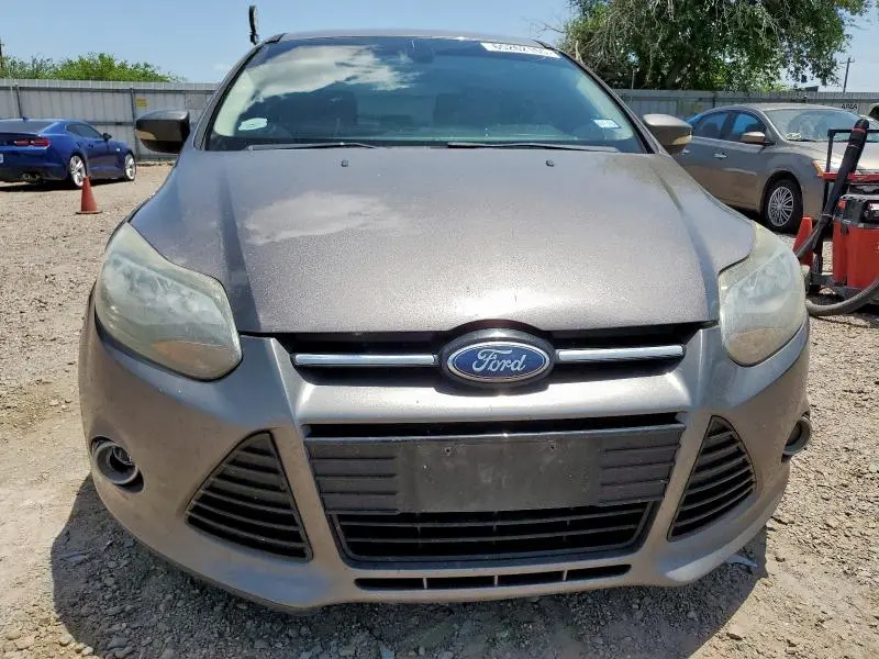 2012 FORD FOCUS TITANIUM  