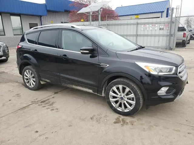 2017 FORD ESCAPE TITANIUM  