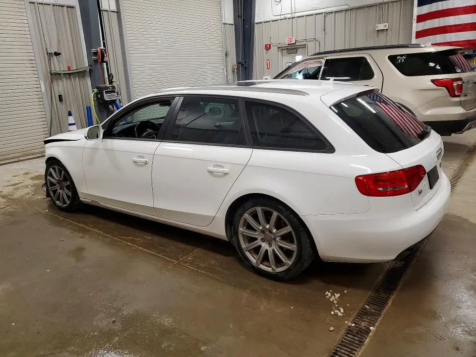2010 AUDI A4 PREMIUM  