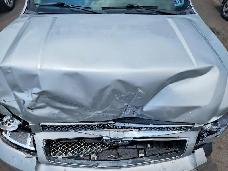 2011 CHEVROLET SUBURBAN K1500 LT  