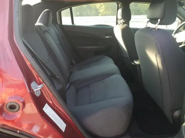 2013 CHRYSLER 200 LX  