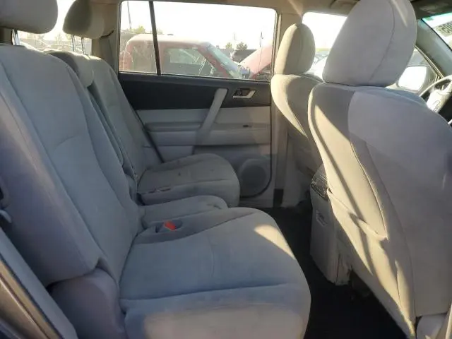 2011 TOYOTA HIGHLANDER BASE  