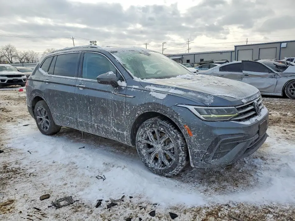 2023 VOLKSWAGEN TIGUAN SE  