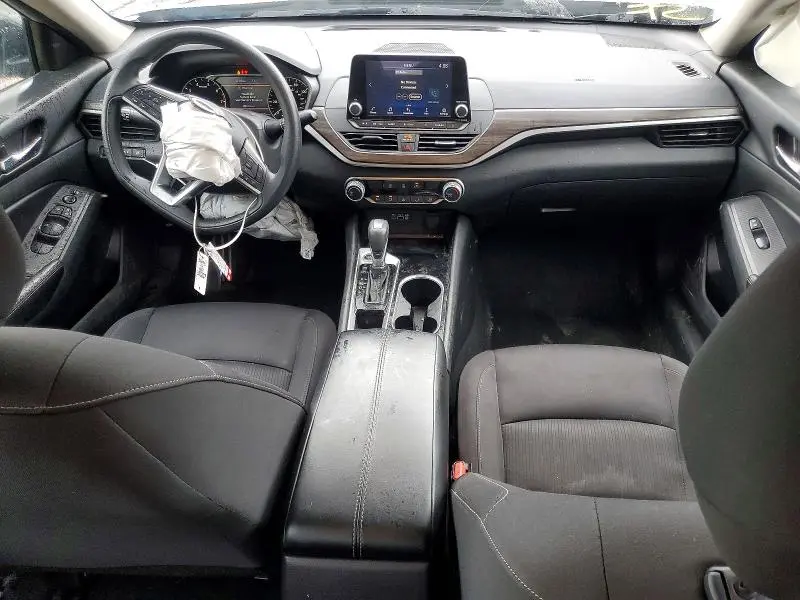 2024 NISSAN ALTIMA SV  