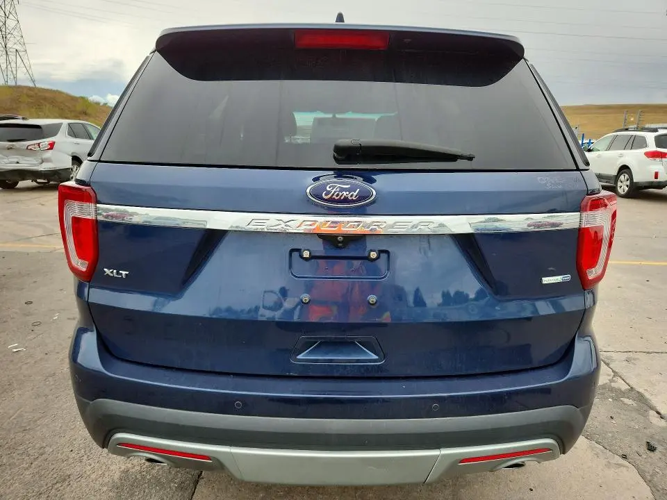 2016 FORD EXPLORER XLT  