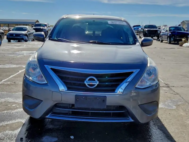 2019 NISSAN VERSA S  