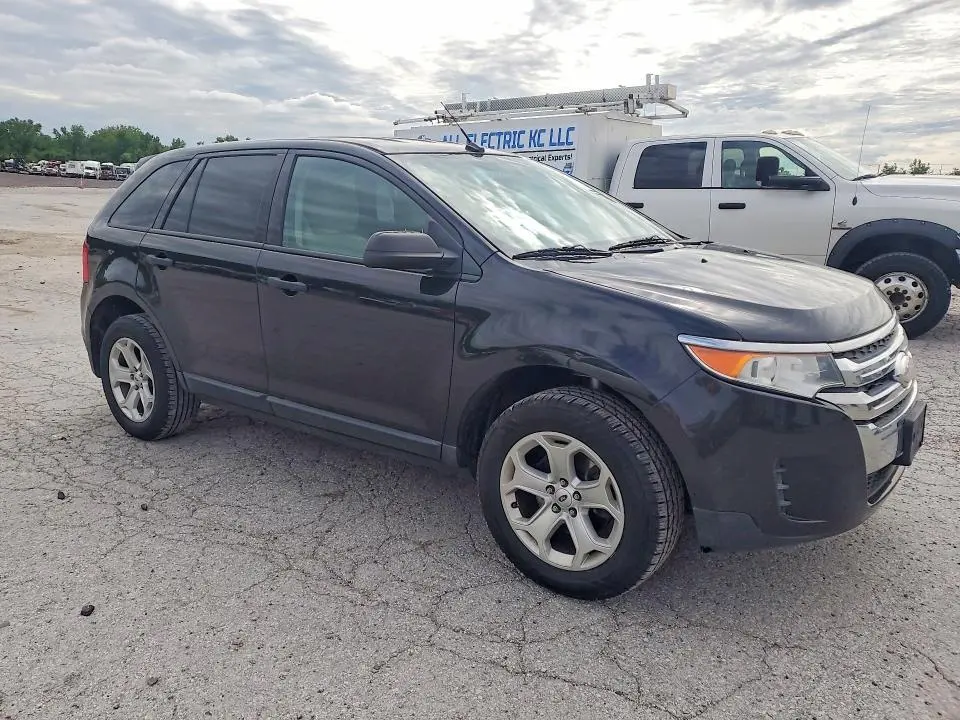 2013 FORD EDGE SE  