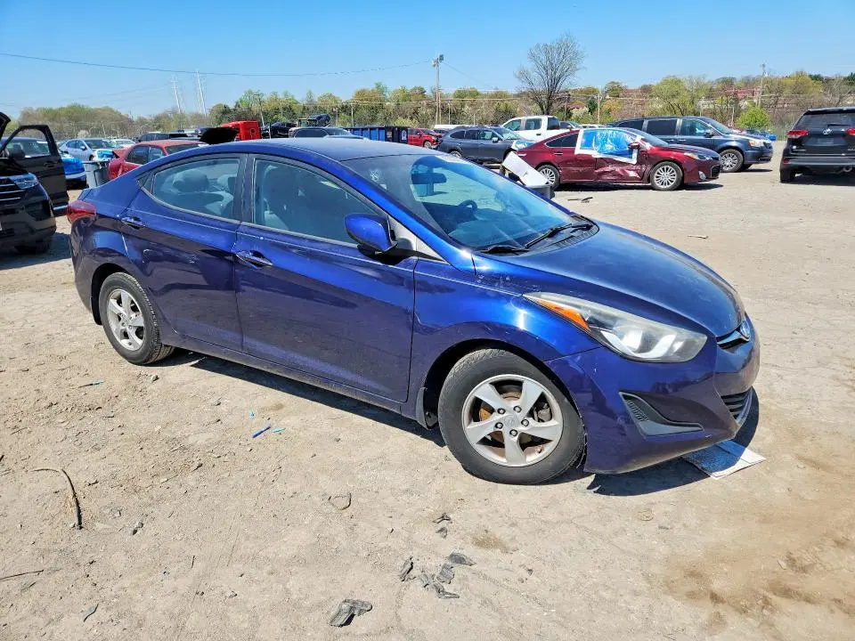 2014 HYUNDAI ELANTRA SE  