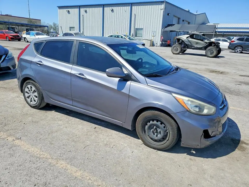 2016 HYUNDAI ACCENT SE  