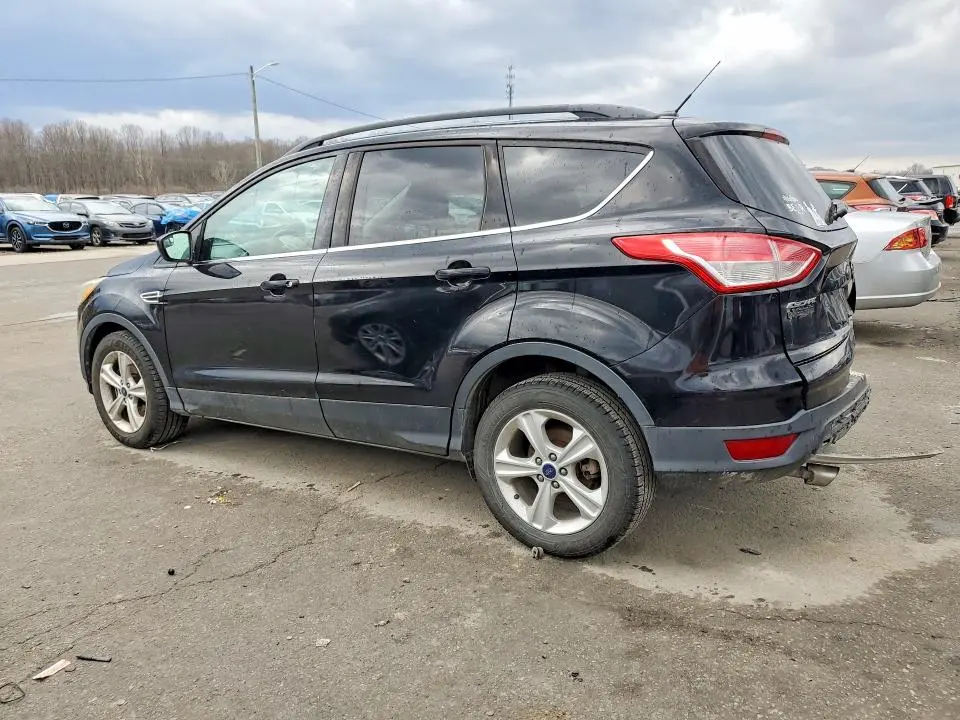 2016 FORD ESCAPE SE  