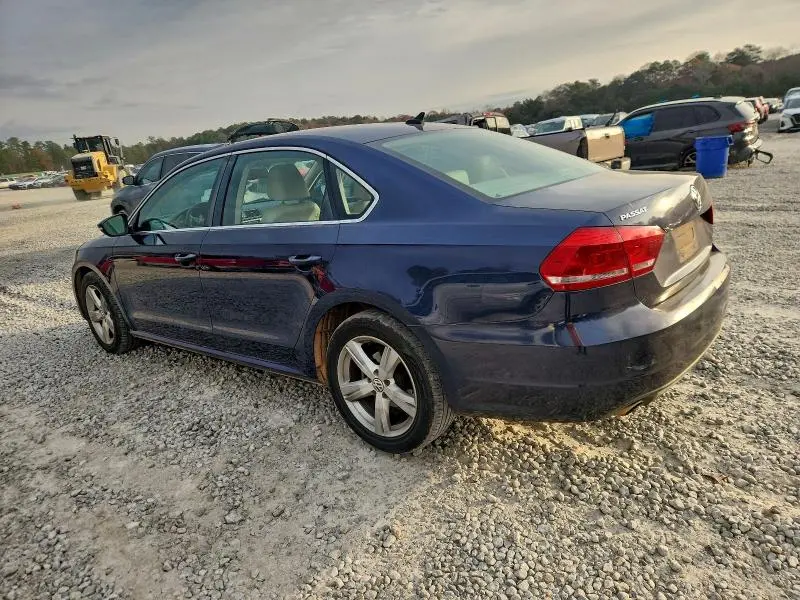 2012 VOLKSWAGEN PASSAT SE  