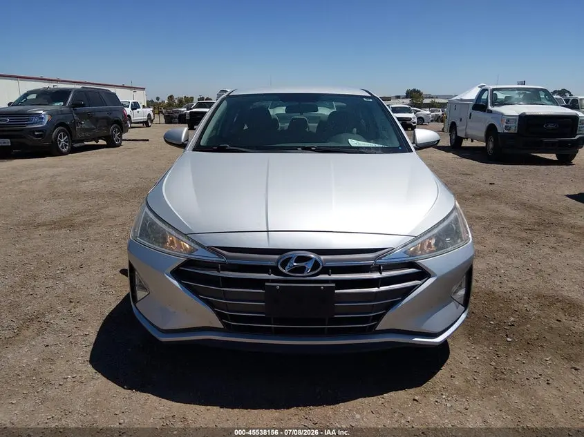2019 HYUNDAI ELANTRA SE
