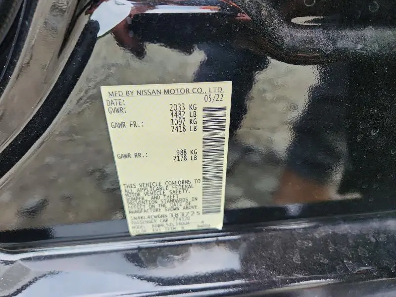 2022 NISSAN ALTIMA SR  