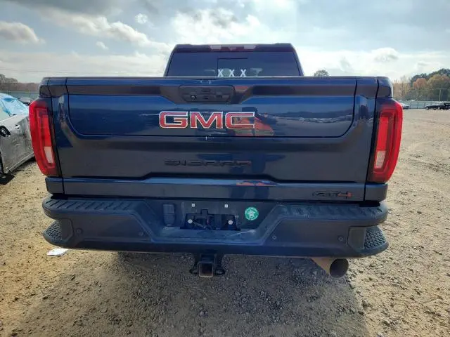 2022 GMC SIERRA K2500 AT4  
