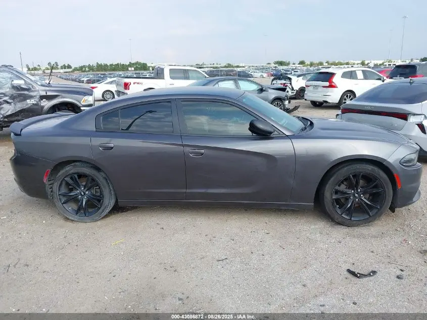 2018 DODGE CHARGER SXT RWD