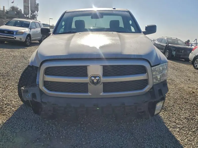 2014 RAM 1500 ST  