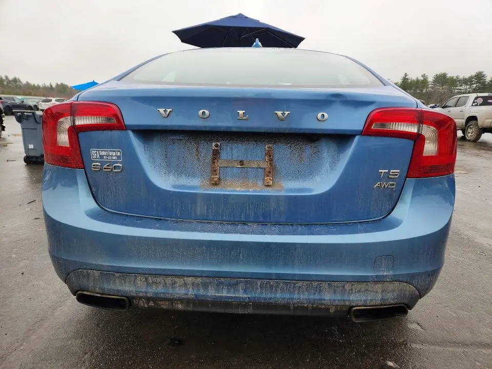 2014 VOLVO S60 T5  