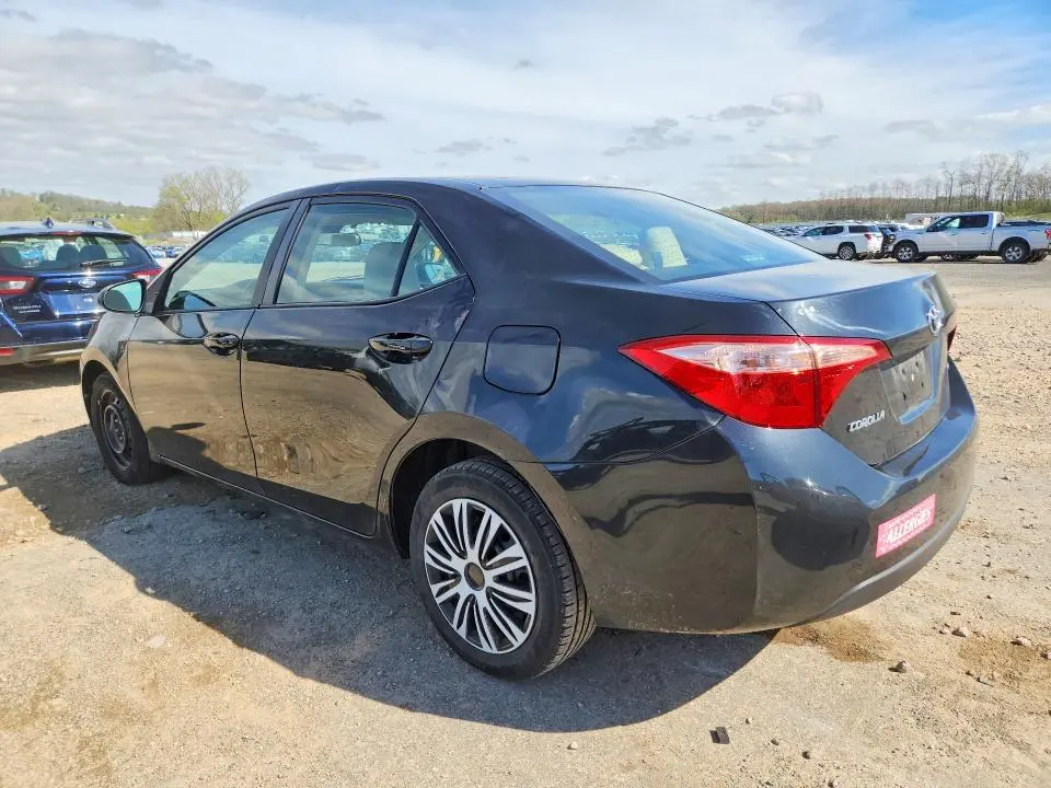 2017 TOYOTA COROLLA LE  
