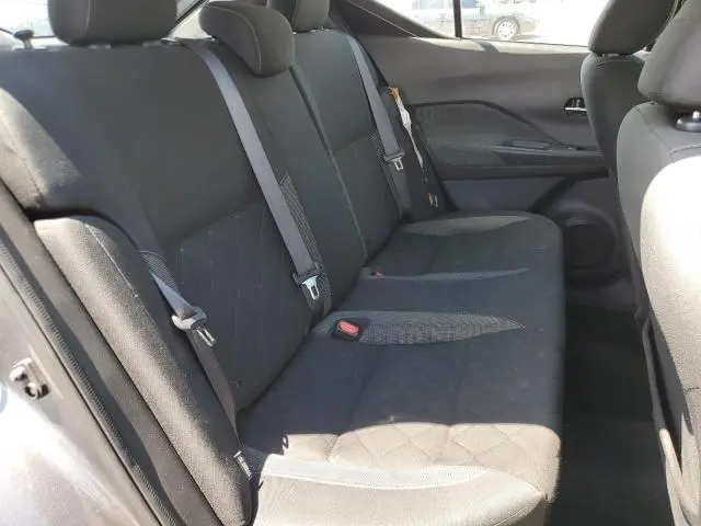 2020 NISSAN KICKS SV  