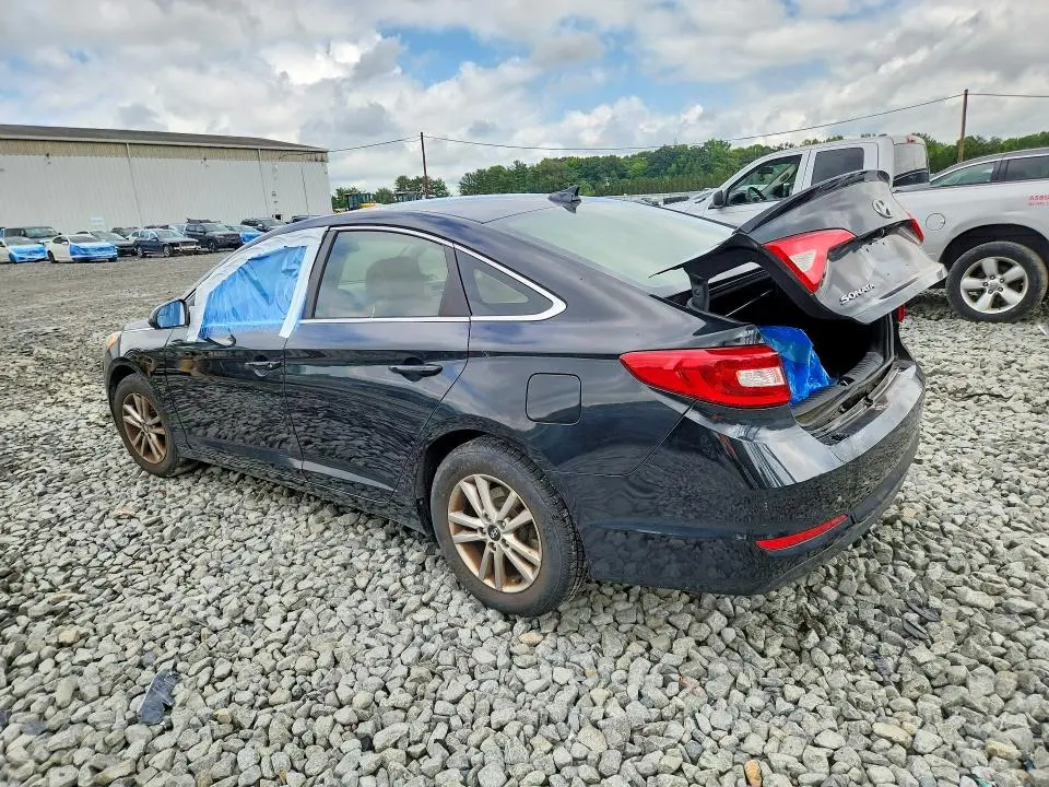 2017 HYUNDAI SONATA SE  
