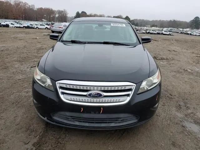 2010 FORD TAURUS SE  