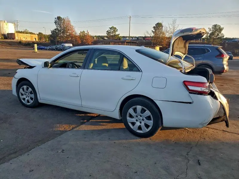 2011 TOYOTA CAMRY BASE  