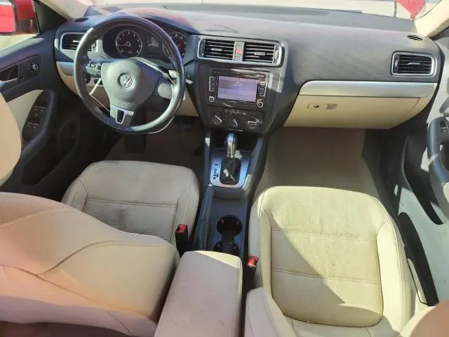 2013 VOLKSWAGEN JETTA SE  