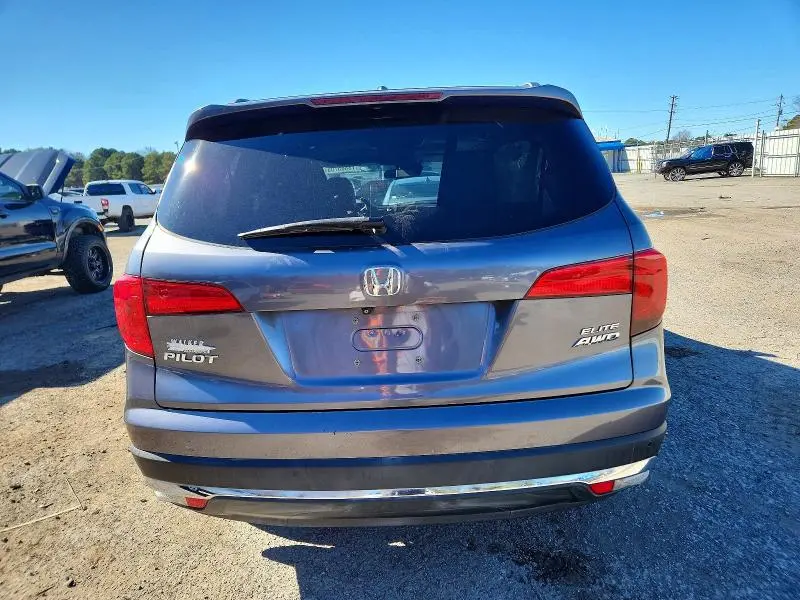 2016 HONDA PILOT ELITE  