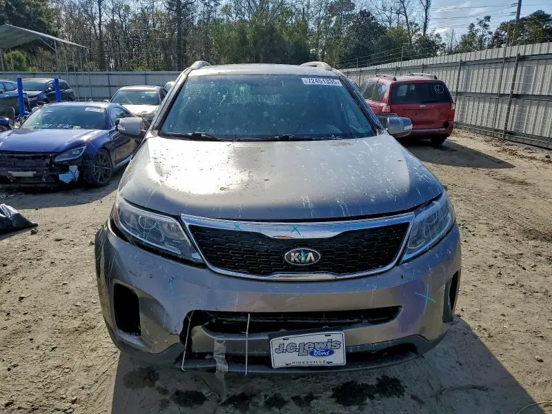 2015 KIA SORENTO LX  