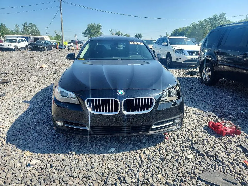 2015 BMW 528 XI  