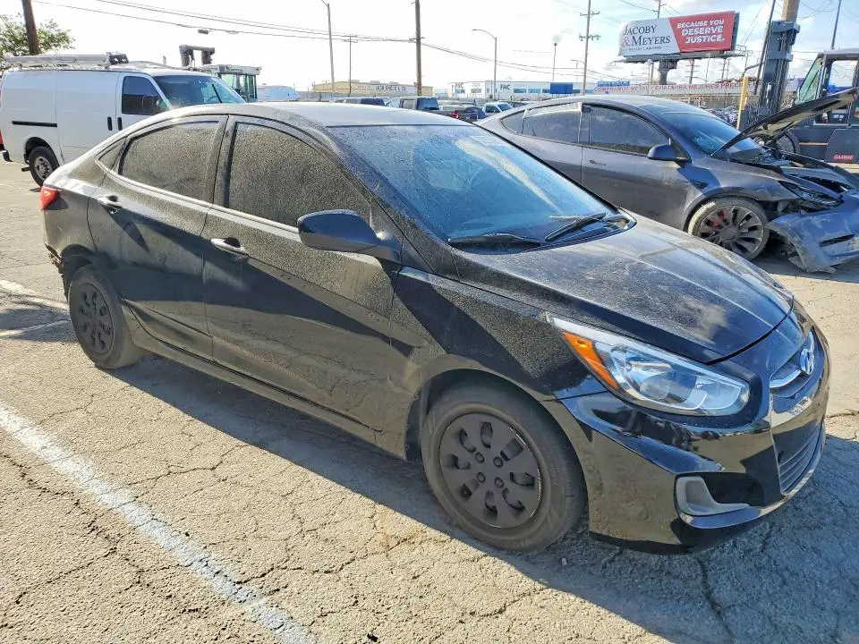 2016 HYUNDAI ACCENT SE  