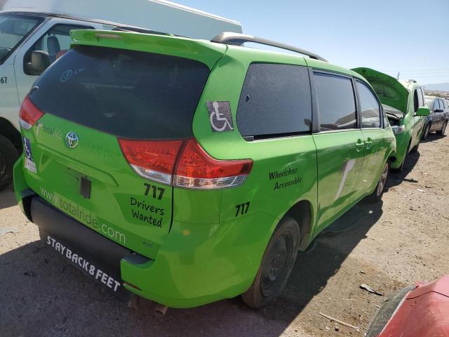 2014 TOYOTA SIENNA LE