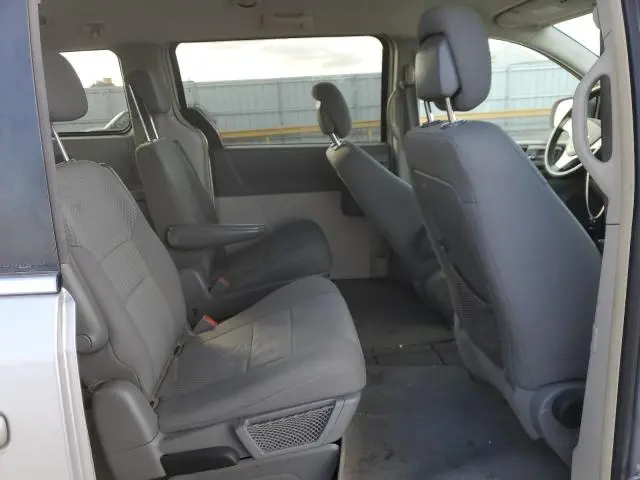 2010 CHRYSLER TOWN & COUNTRY TOURING  