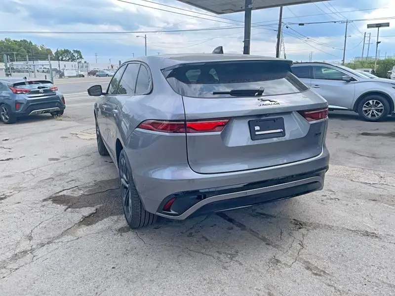 2026 JAGUAR F-PACE R-DYNAMIC S  